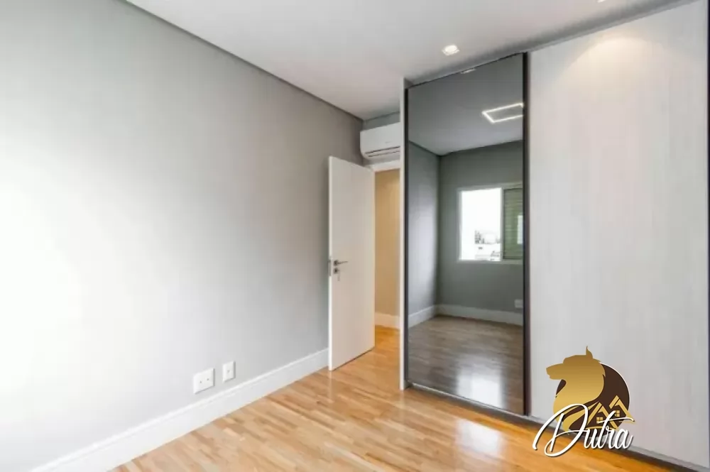 Condomínio Príncipe de Navarra Indianópolis 212m² 03 Dormitórios 03 Suítes 3 Vagas