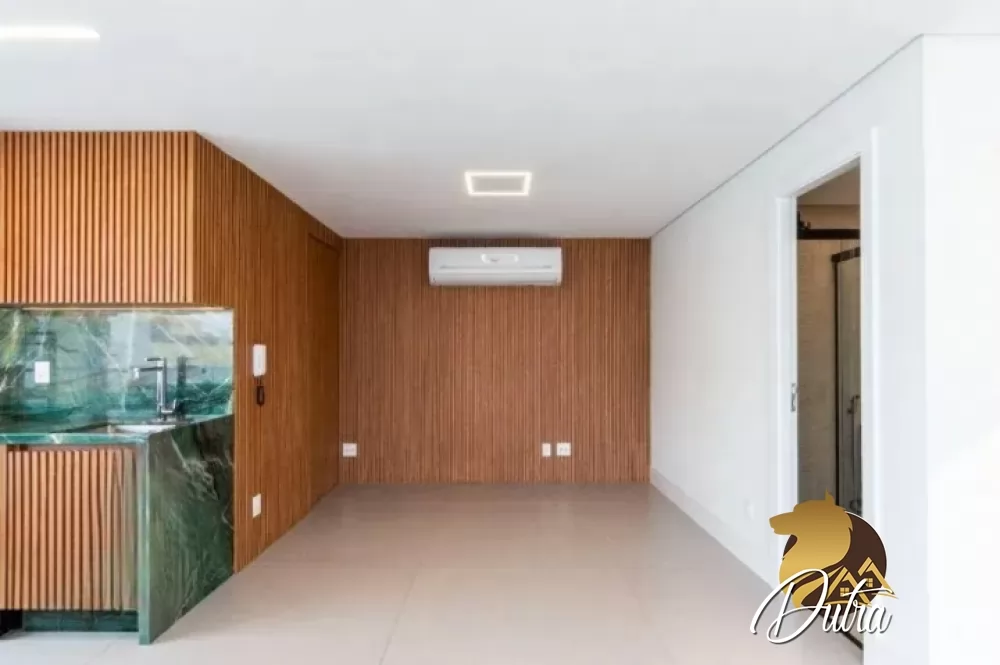 Condomínio Príncipe de Navarra Indianópolis 212m² 03 Dormitórios 03 Suítes 3 Vagas