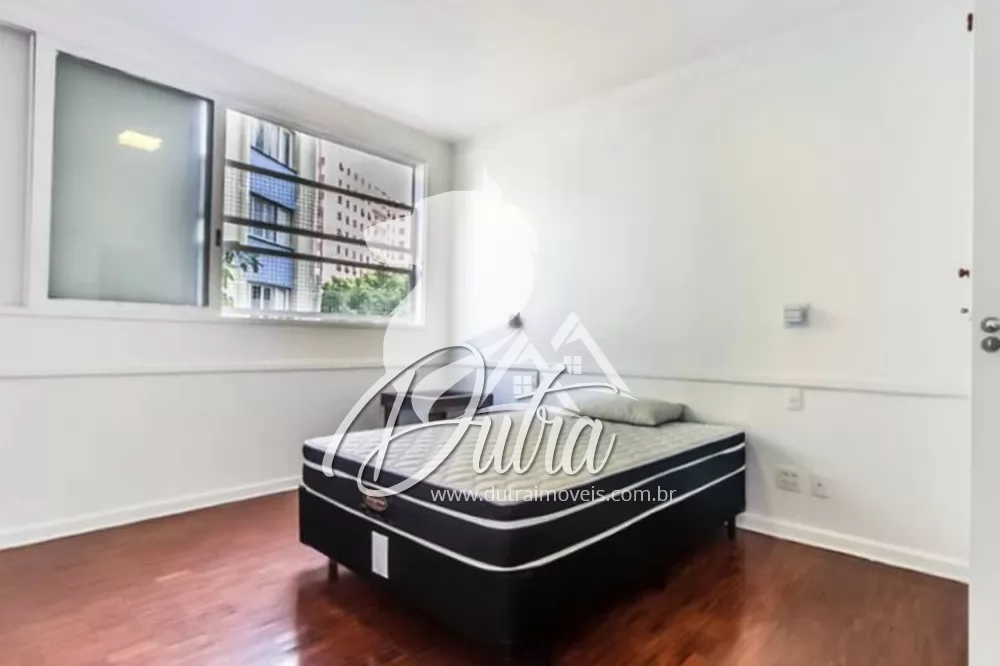 Araucária Jardim Paulista 170m² 04 Dormitórios 02 Suítes 1 Vagas