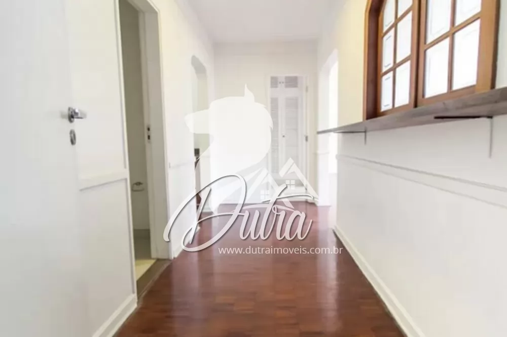 Araucária Jardim Paulista 170m² 04 Dormitórios 02 Suítes 1 Vagas