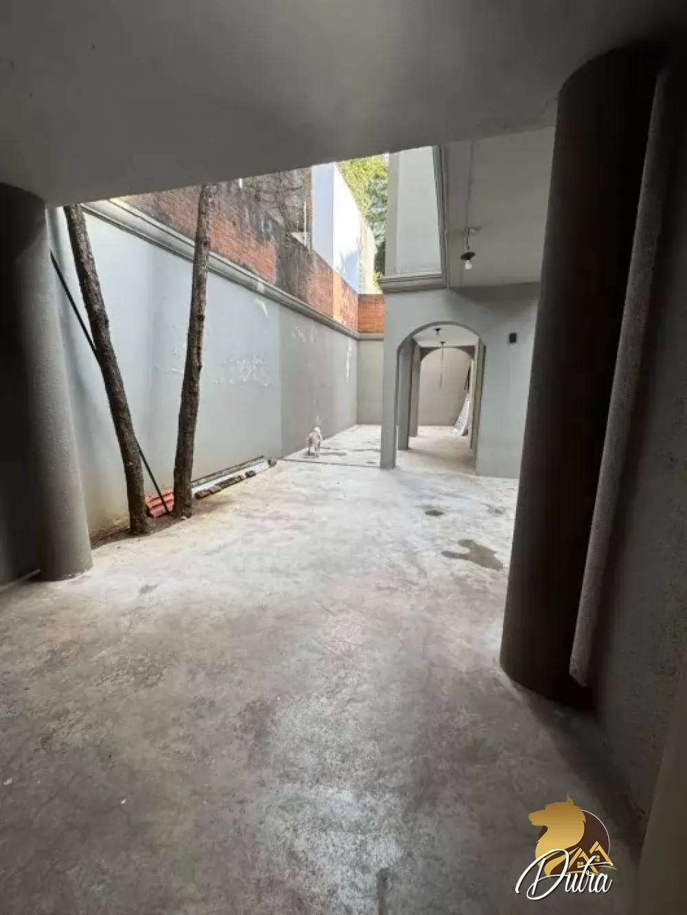 Padrão Jardim Europa 240m² 04 Dormitórios 02 Suítes 3 Vagas