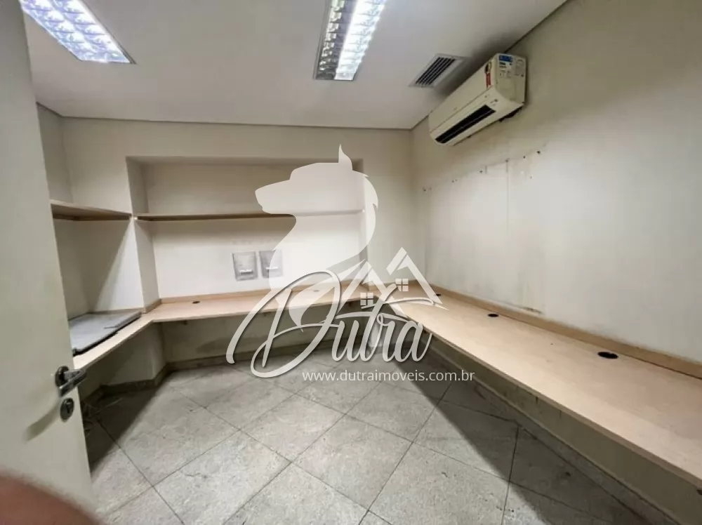Prédio Inteiro Tatuapé 5870m² 200 Vagas