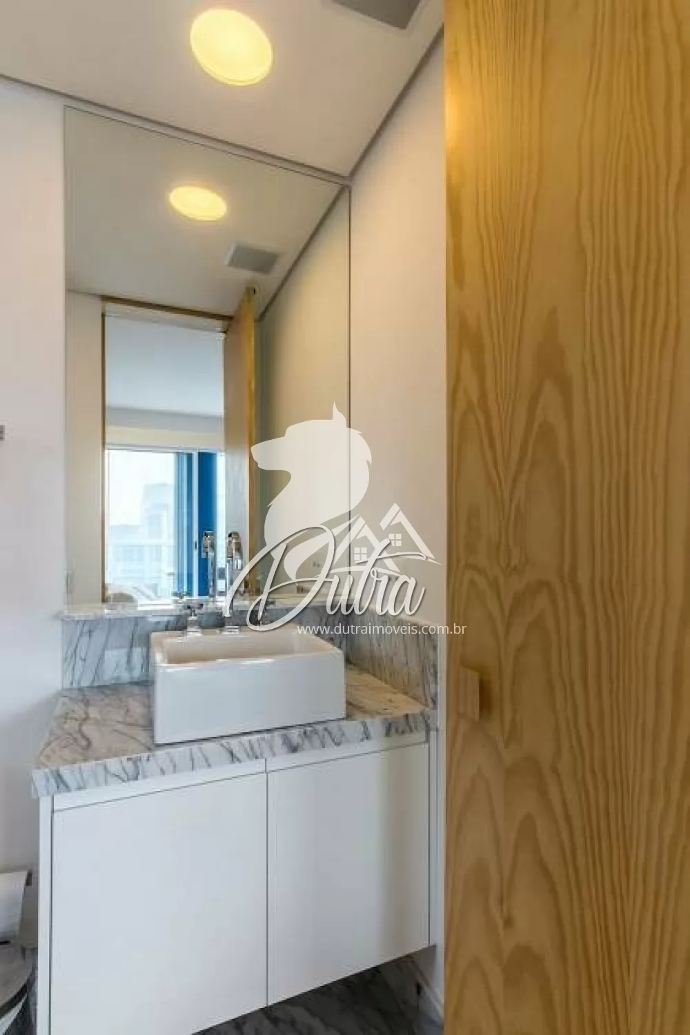 Condomínio Limited Itaim Vila Nova Conceição 70m² 01 Dormitórios 01 Suítes 2 Vagas