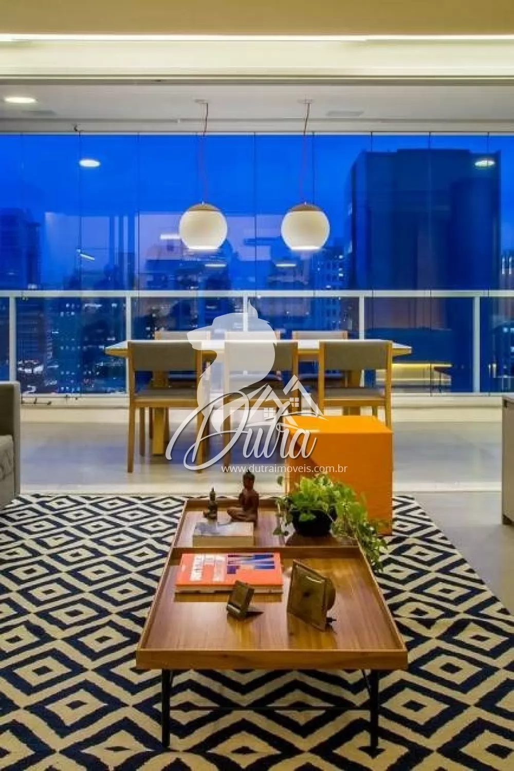 Condomínio Limited Itaim Vila Nova Conceição 70m² 01 Dormitórios 01 Suítes 2 Vagas