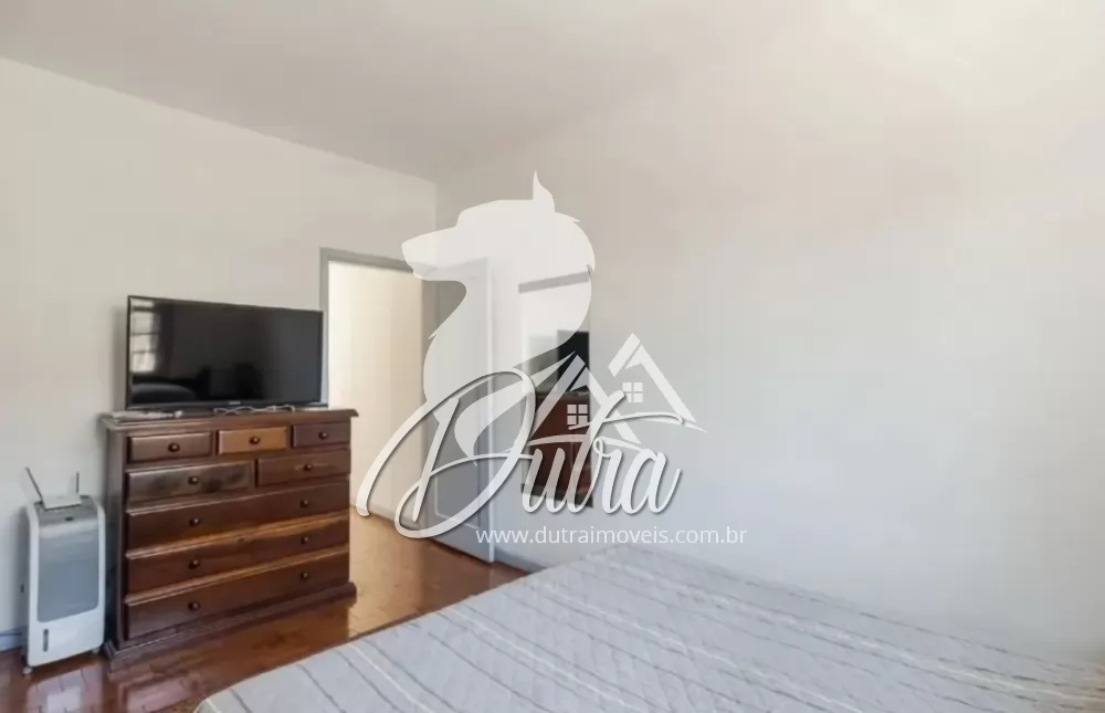 Sobrado Indianópolis 143m² 03 Dormitórios 2 Vagas