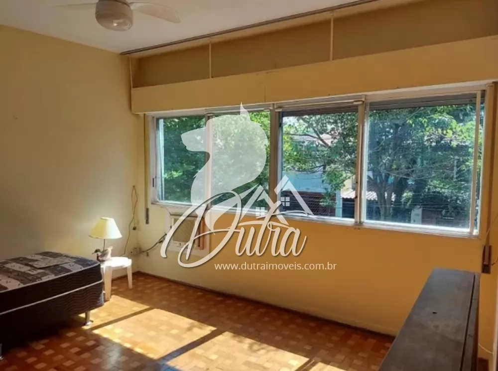 Sobrado Indianópolis 196m² 03 Dormitórios 01 Suítes 3 Vagas