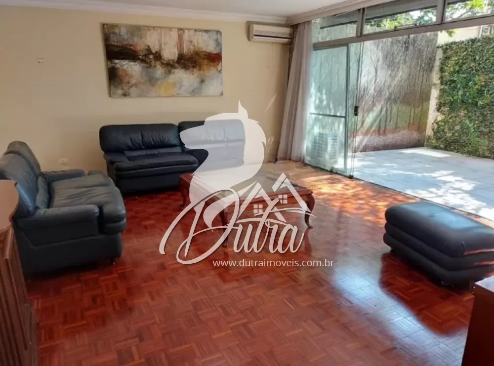 Sobrado Indianópolis 196m² 03 Dormitórios 01 Suítes 3 Vagas