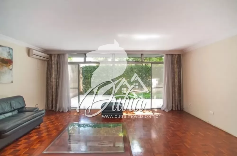 Sobrado Indianópolis 196m² 03 Dormitórios 01 Suítes 3 Vagas