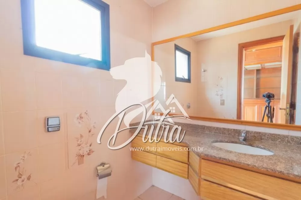 Meknes Vila Olímpia 300m² 04 Dormitórios 03 Suítes 4 Vagas