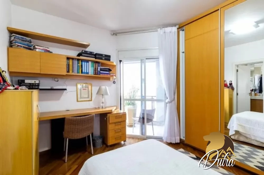 Saint James Park Indianópolis 220m² 03 Dormitórios 03 Suítes 3 Vagas