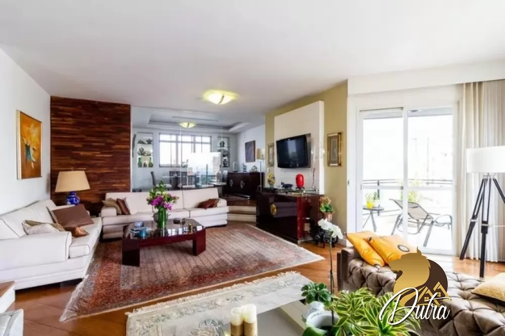 Saint James Park Indianópolis 220m² 03 Dormitórios 03 Suítes 3 Vagas