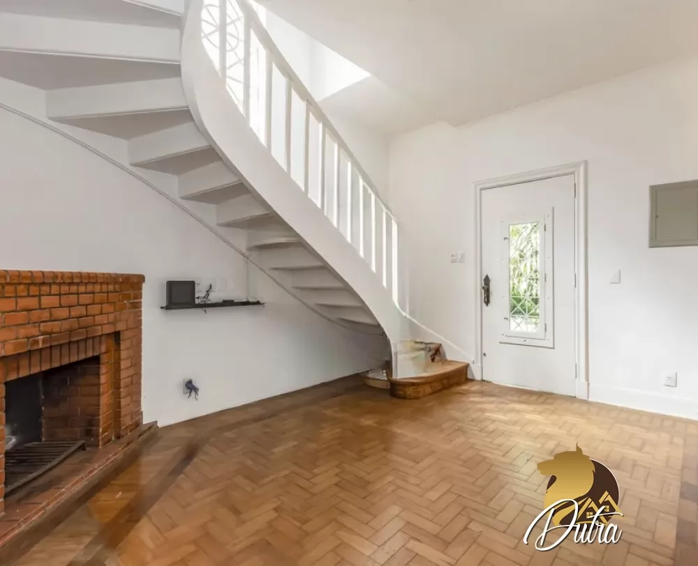 Padrão Jardim Paulista 345m² 05 Dormitórios 03 Suítes 4 Vagas
