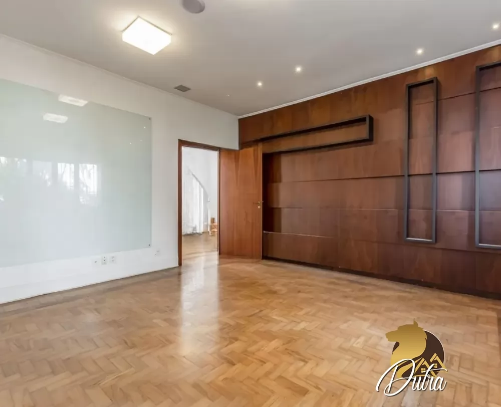 Padrão Jardim Paulista 345m² 05 Dormitórios 03 Suítes 4 Vagas