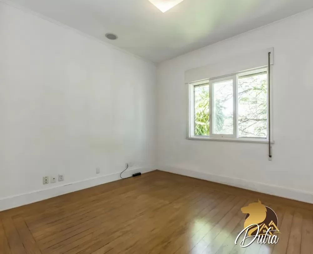 Padrão Jardim Paulista 345m² 05 Dormitórios 03 Suítes 4 Vagas