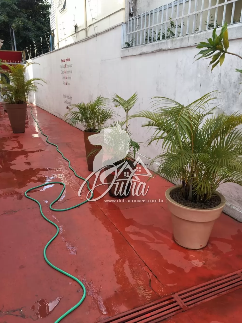 Casa Comercial Pinheiros 360m² 06 Dormitórios 7 Vagas