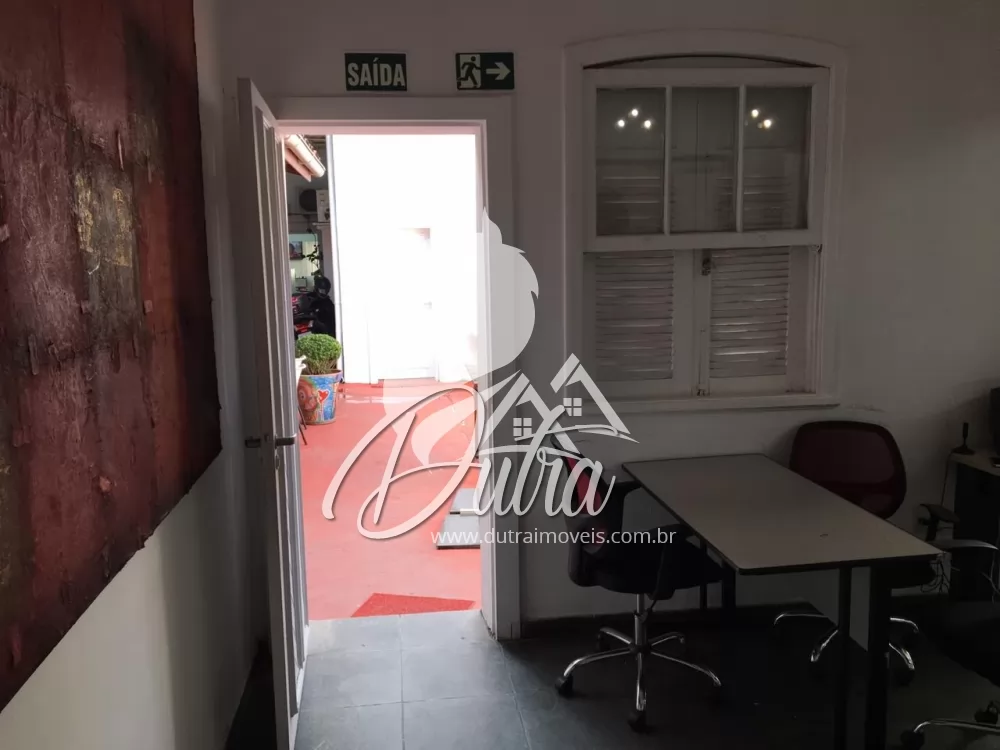 Casa Comercial Pinheiros 360m² 06 Dormitórios 7 Vagas