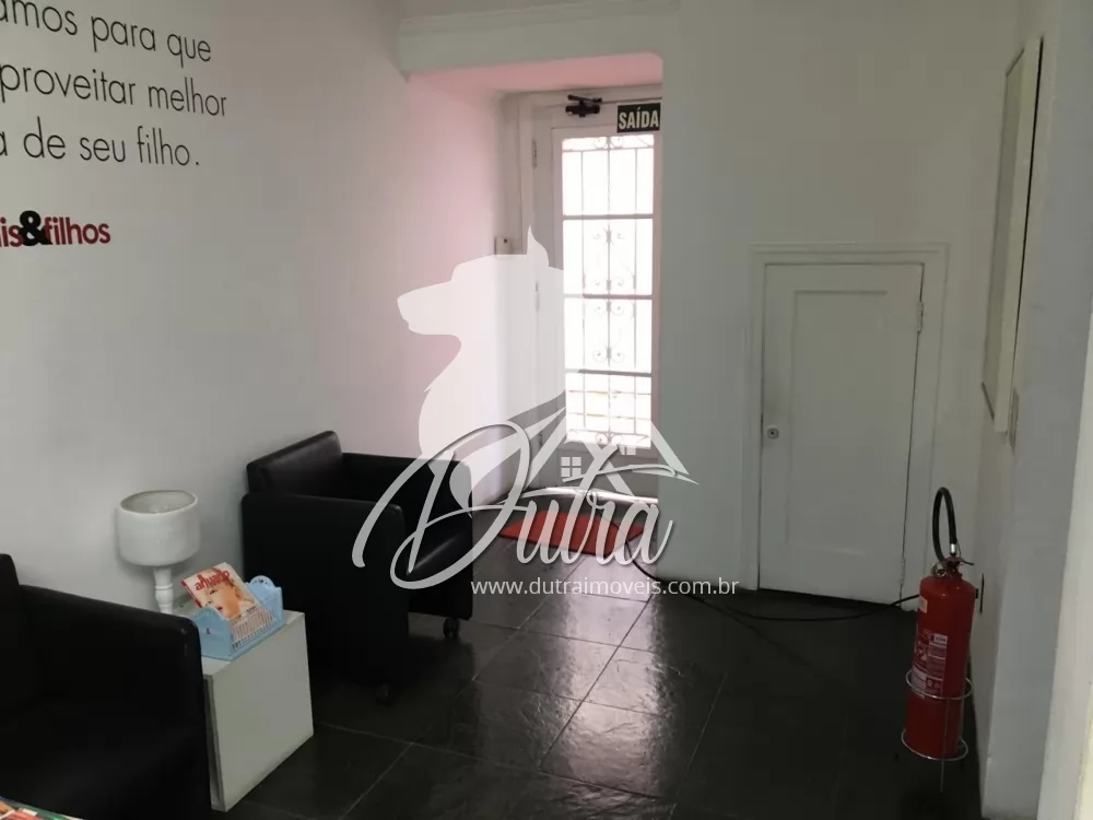 Casa Comercial Pinheiros 360m² 06 Dormitórios 7 Vagas