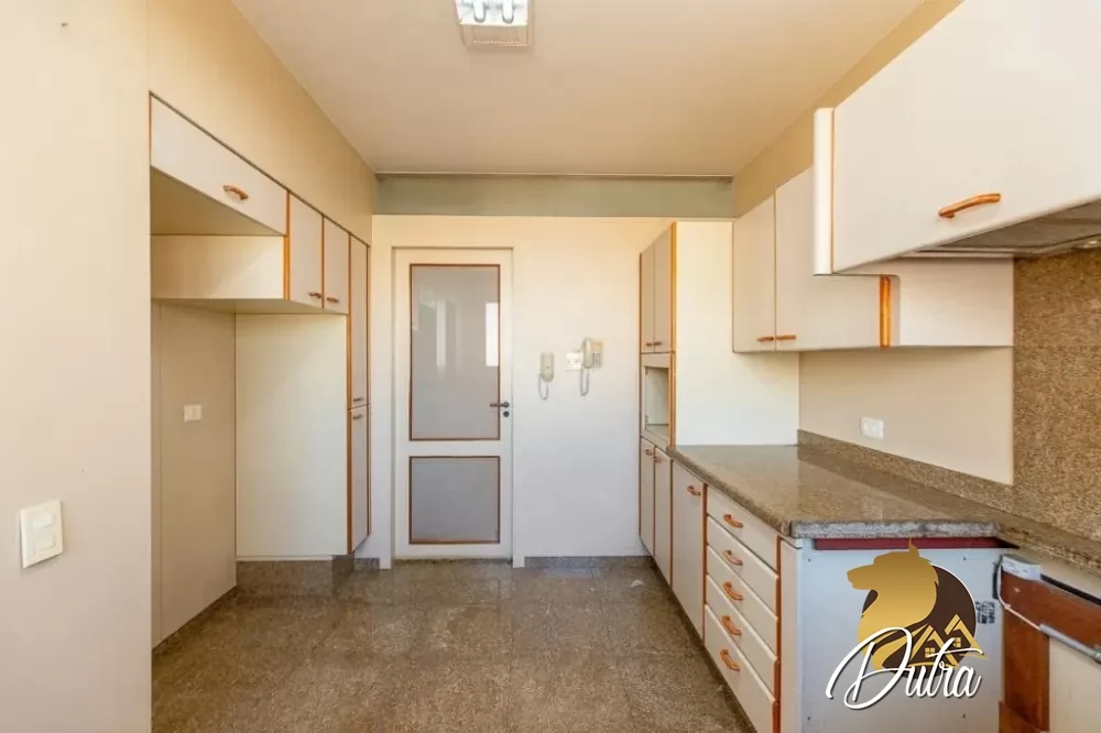 Maria Silvia Moema 170m² 03 Dormitórios 01 Suítes 2 Vagas