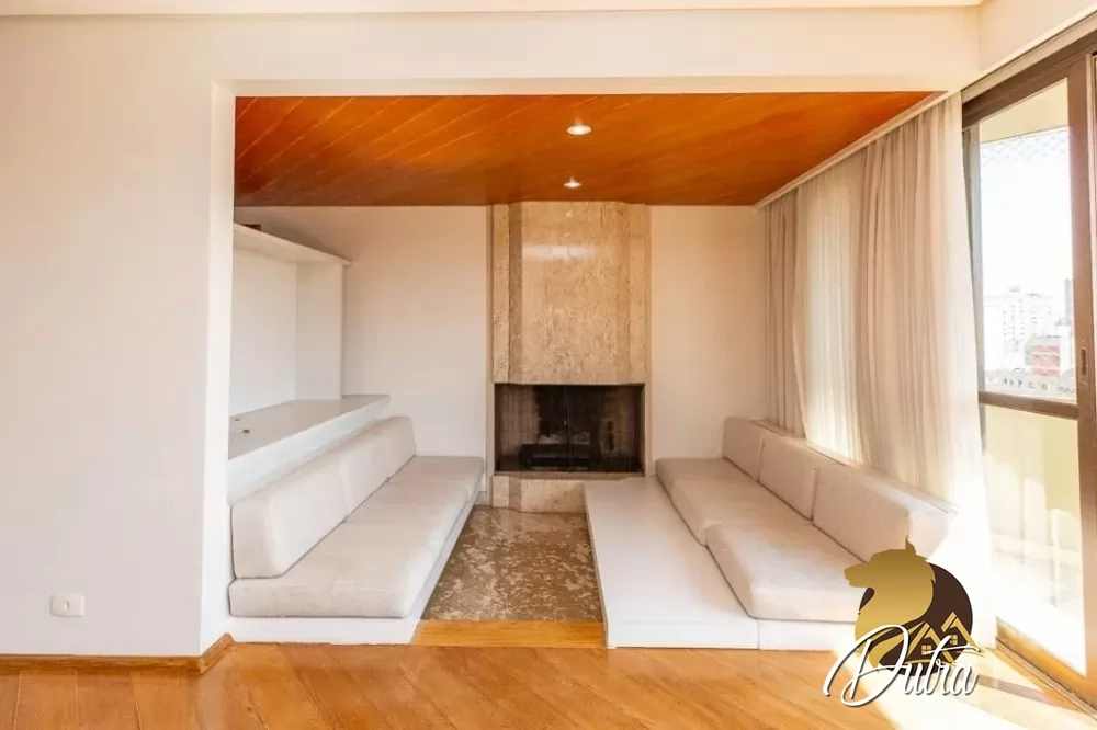 Maria Silvia Moema 170m² 03 Dormitórios 01 Suítes 2 Vagas
