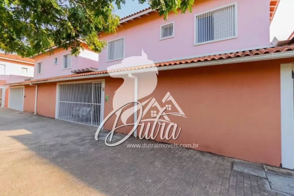 Casa de Condomínio Brooklin 180m² 04 Dormitórios 03 Suítes 4 Vagas