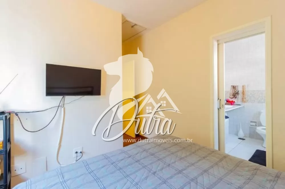 Casa de Condomínio Brooklin 180m² 04 Dormitórios 03 Suítes 4 Vagas