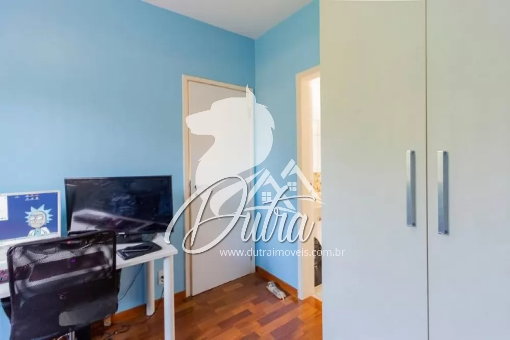 Casa de Condomínio Brooklin 180m² 04 Dormitórios 03 Suítes 4 Vagas