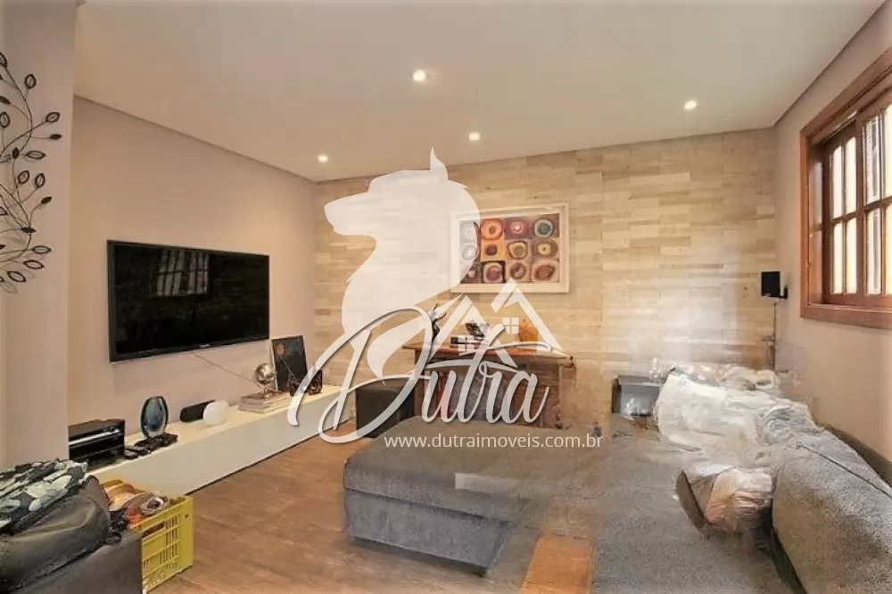 Casa de Condomínio Brooklin 180m² 04 Dormitórios 03 Suítes 4 Vagas
