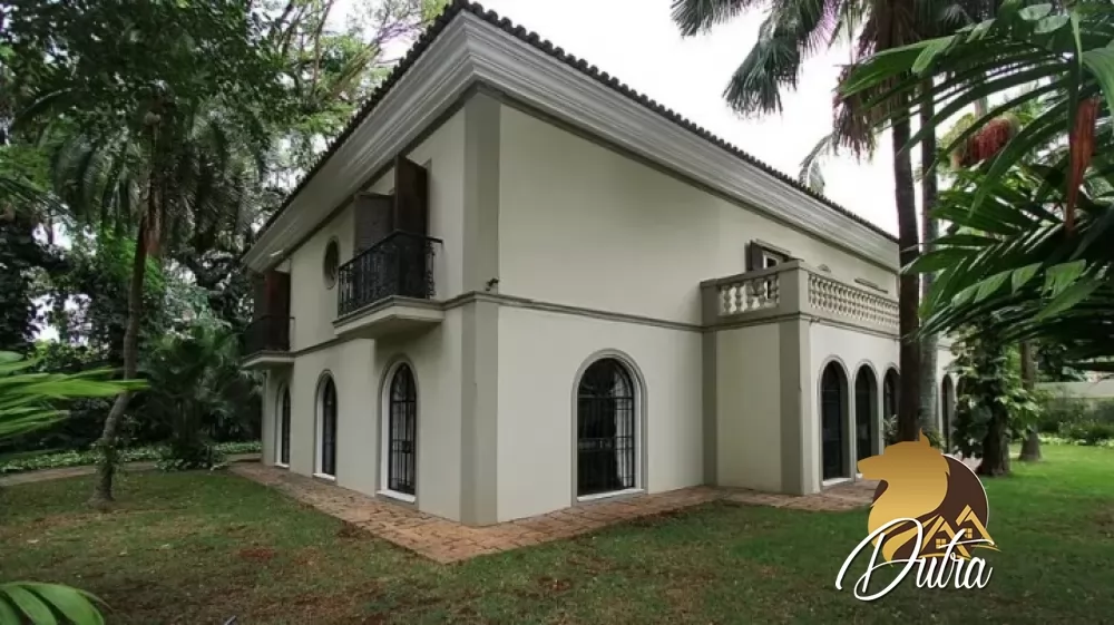 Padrão Jardim América 600m² 05 Dormitórios 01 Suítes 7 Vagas