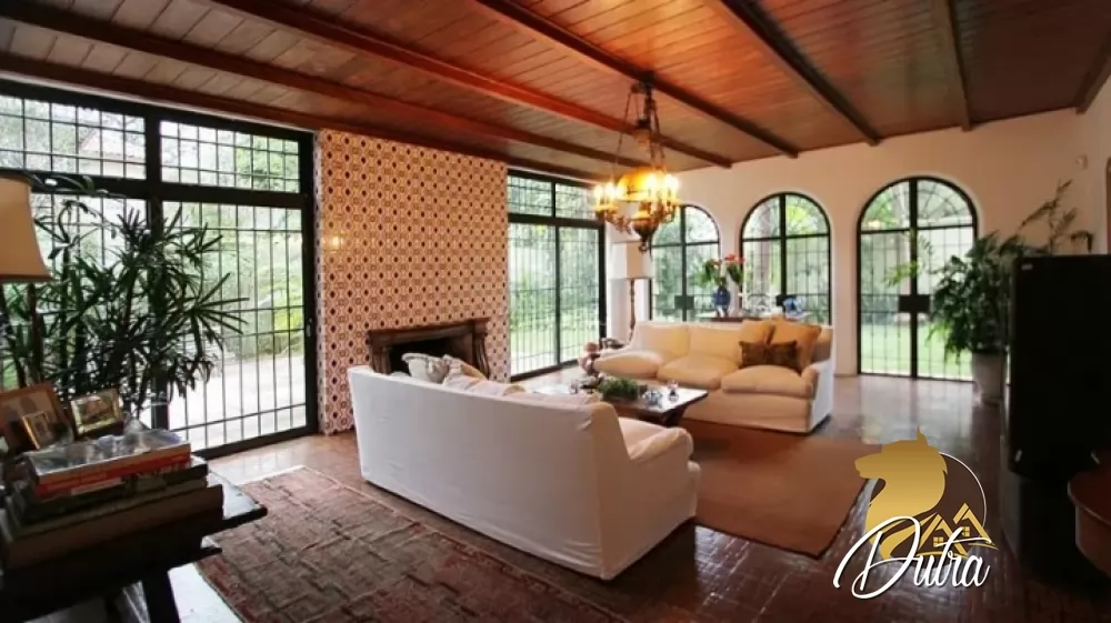 Padrão Jardim América 600m² 05 Dormitórios 01 Suítes 7 Vagas