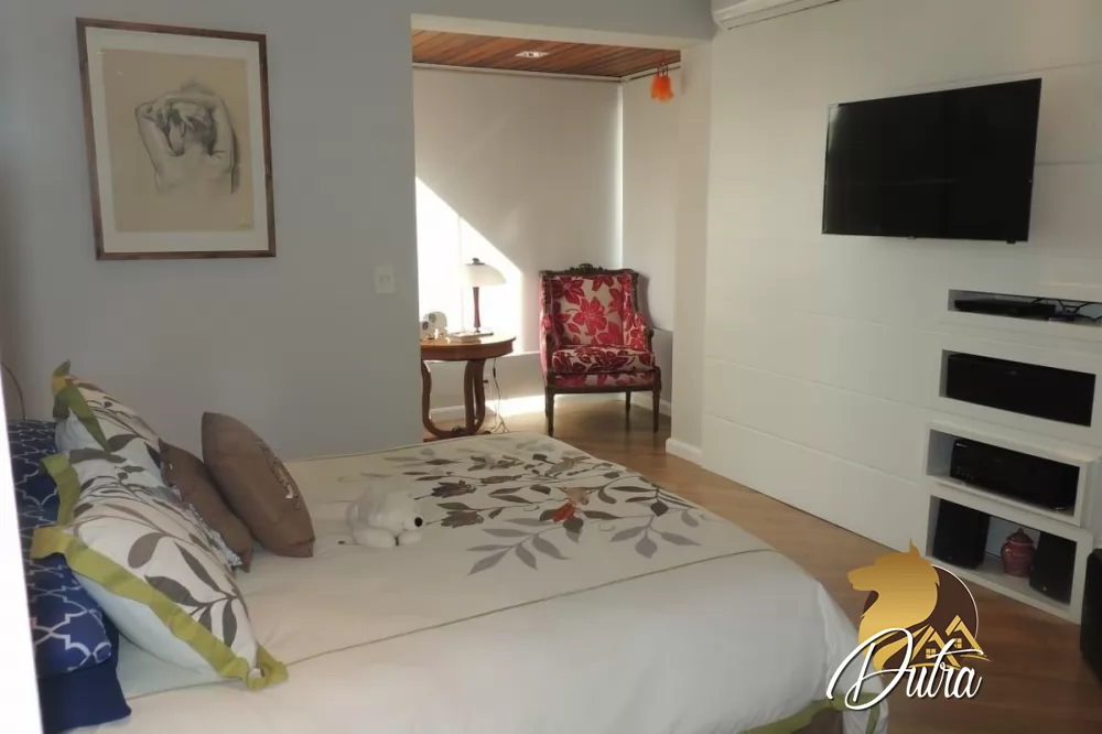 Sant' Angelo Campo Belo 260m² 03 Dormitórios 03 Suítes 3 Vagas