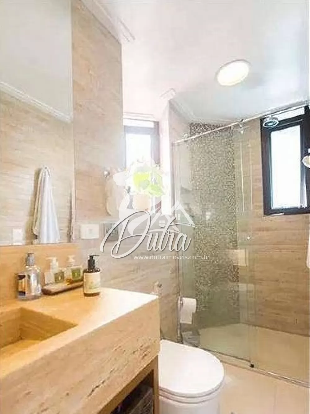 Saint Moritz Moema 250m² 02 Dormitórios 01 Suítes 3 Vagas