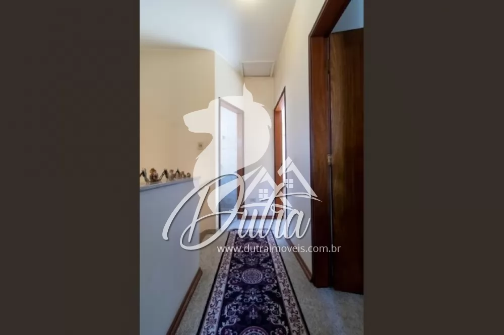 Padrão Vila Madalena 400m² 03 Dormitórios 02 Suítes 3 Vagas