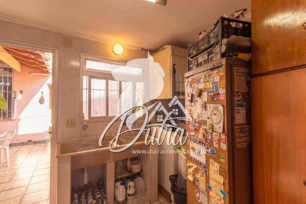Padrão Vila Madalena 400m² 03 Dormitórios 02 Suítes 3 Vagas