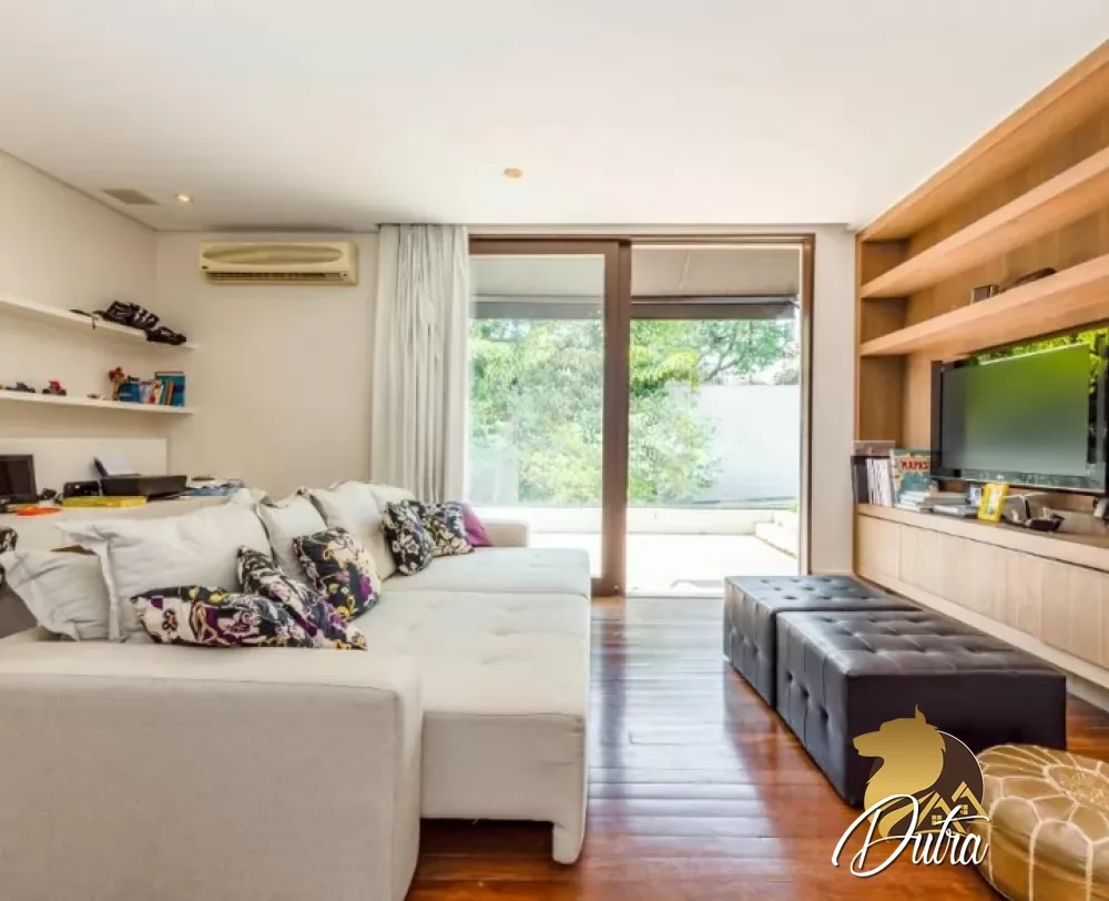 Padrão Jardim Europa 931m² 04 Dormitórios 04 Suítes 4 Vagas