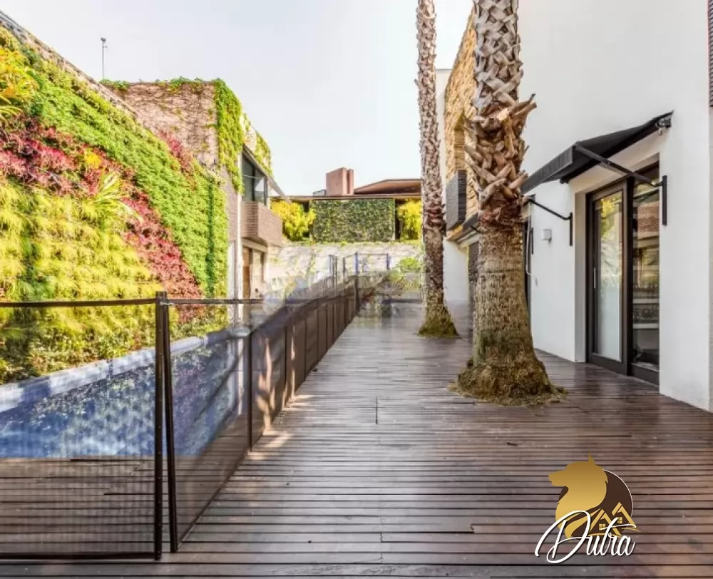 Padrão Jardim Europa 931m² 04 Dormitórios 04 Suítes 4 Vagas