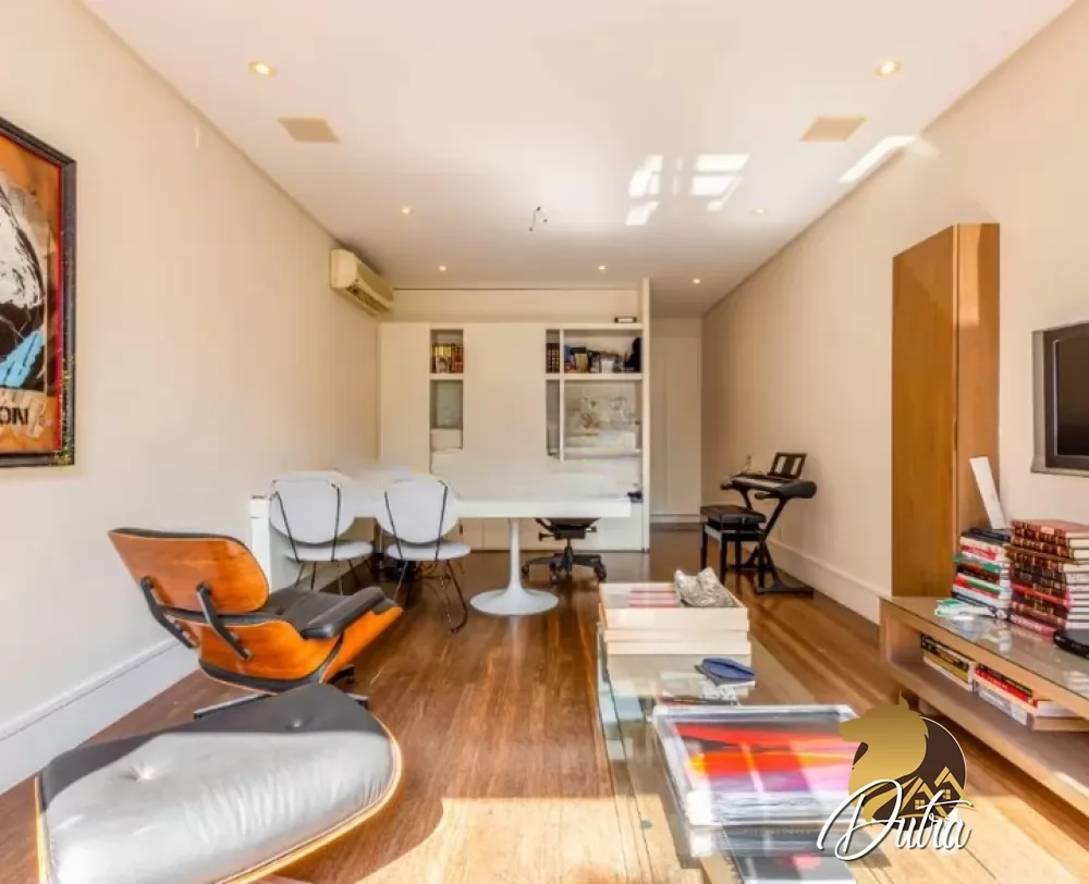 Padrão Jardim Europa 931m² 04 Dormitórios 04 Suítes 4 Vagas