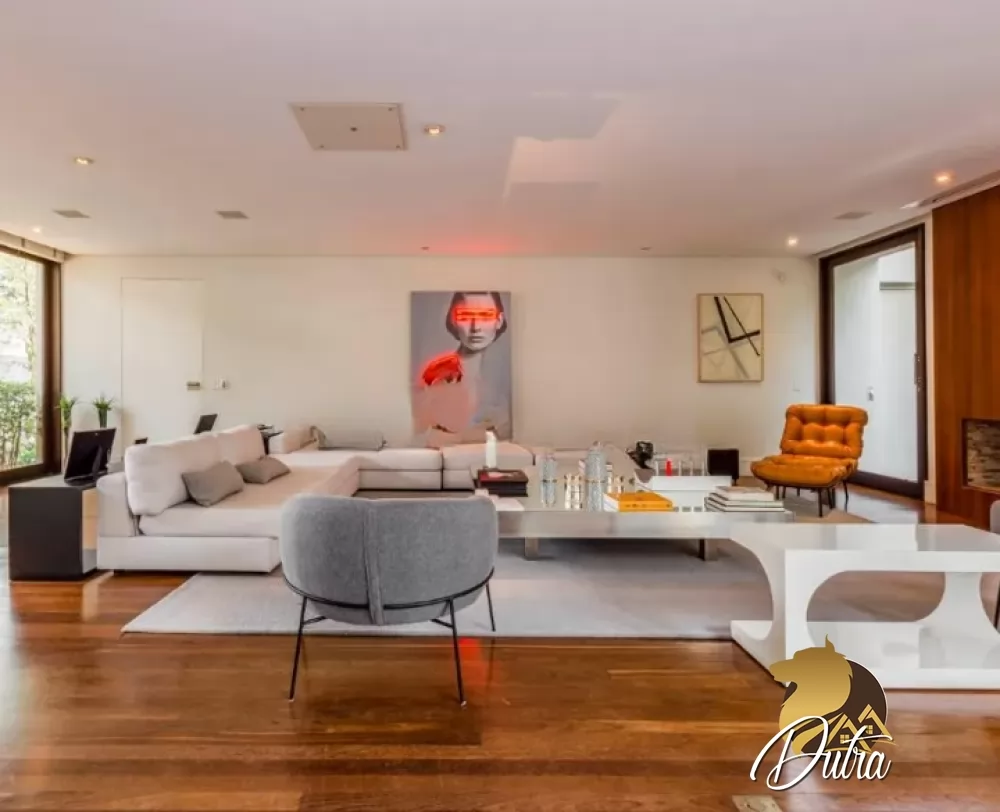 Padrão Jardim Europa 931m² 04 Dormitórios 04 Suítes 4 Vagas