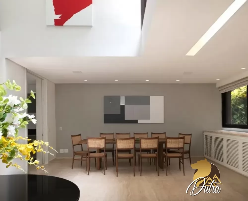 Padrão Jardim Europa 579m² 04 Dormitórios 04 Suítes 8 Vagas