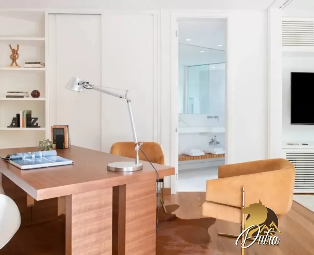 Padrão Jardim Europa 579m² 04 Dormitórios 04 Suítes 8 Vagas