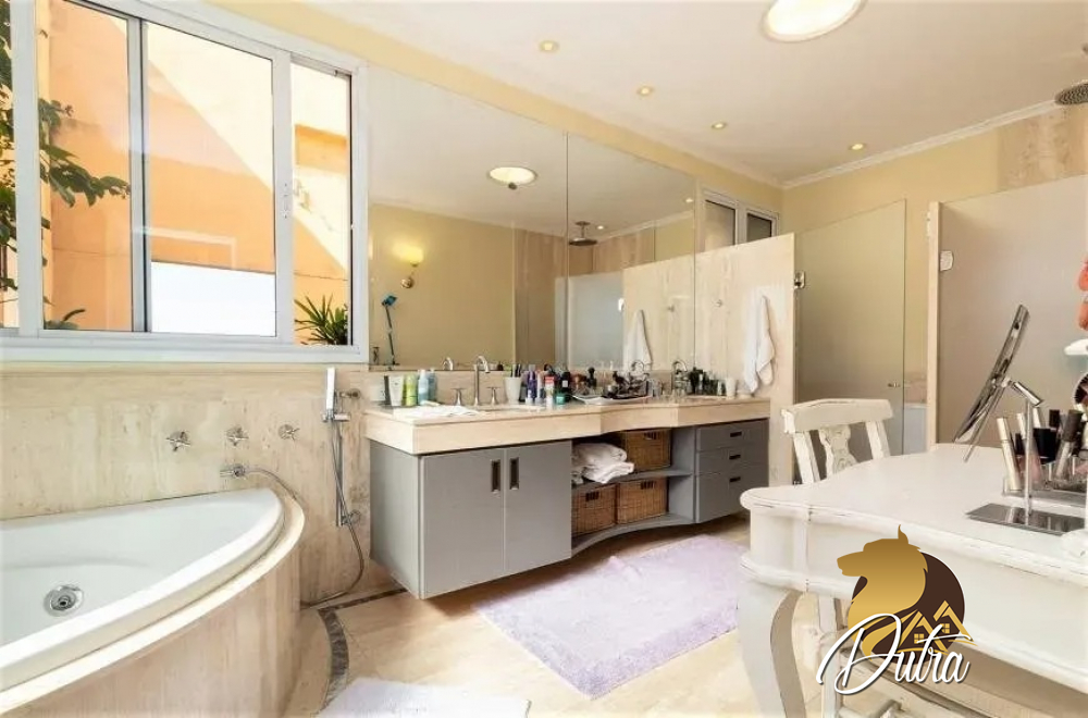 Edificio praça villa lobos Pinheiros 530m² 05 Dormitórios 04 Suítes 6 Vagas