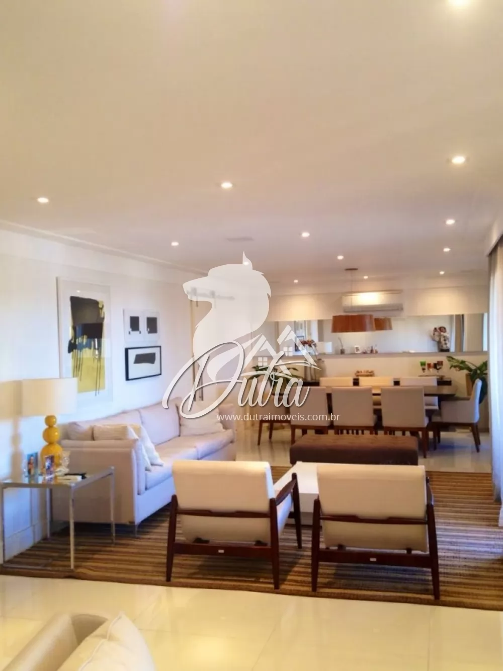 Piazza Navona Panamby 250m² 03 Dormitórios 03 Suítes 4 Vagas