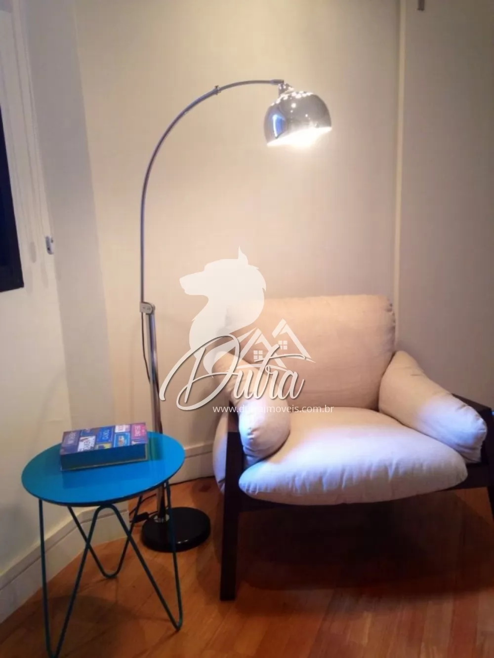 Piazza Navona Panamby 250m² 03 Dormitórios 03 Suítes 4 Vagas