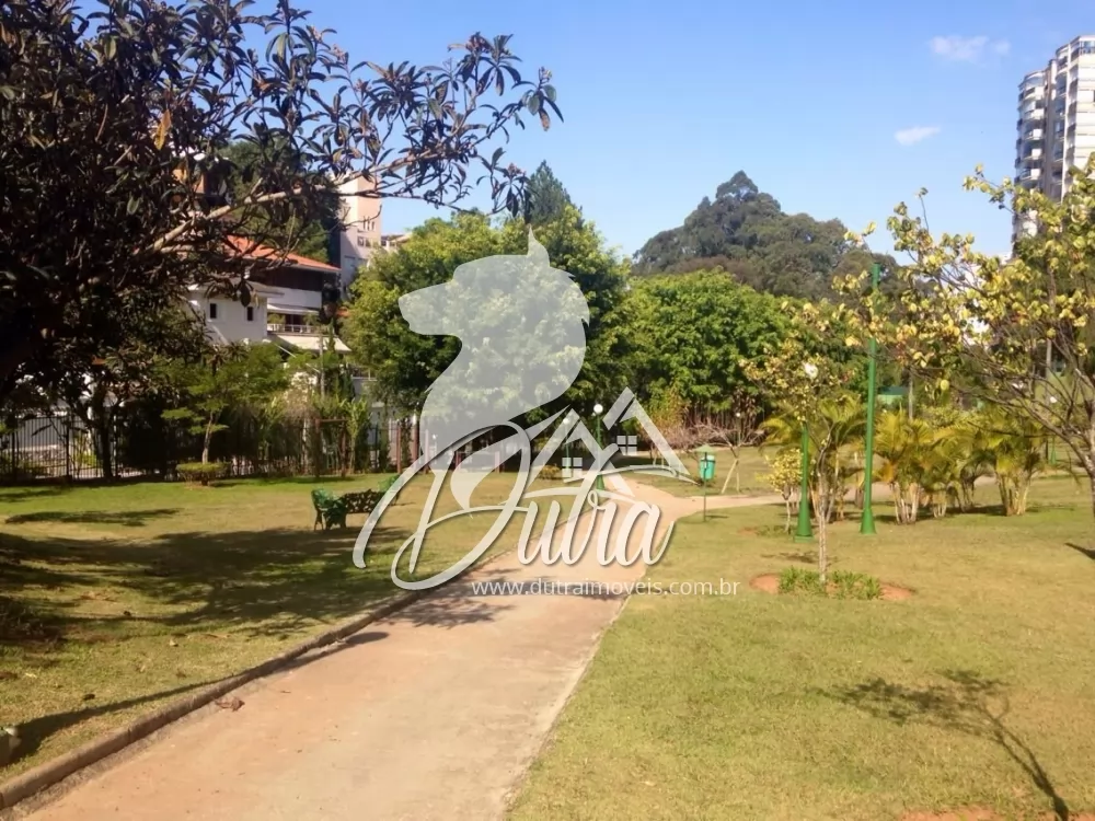 Piazza Navona Panamby 250m² 03 Dormitórios 03 Suítes 4 Vagas
