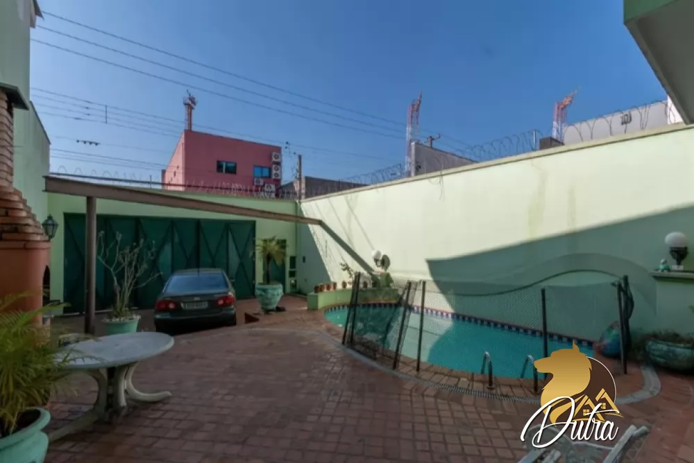 Padrão Parque Colonial 200m² 03 Dormitórios 01 Suítes 3 Vagas