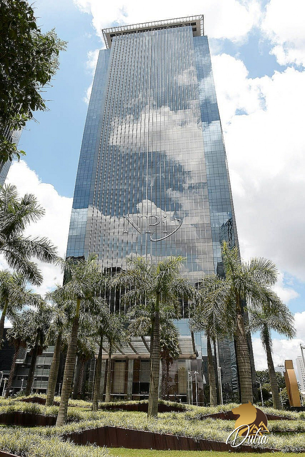 Edifício Ez Towers - Torre B