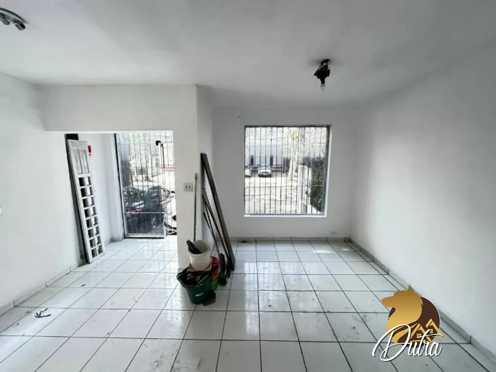 Casa Comercial Indianópolis 300m² 03 Dormitórios 6 Vagas