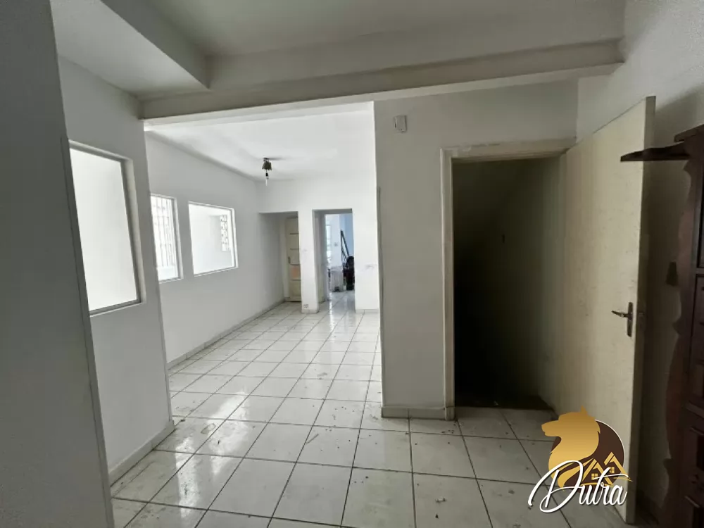 Casa Comercial Indianópolis 300m² 03 Dormitórios 6 Vagas