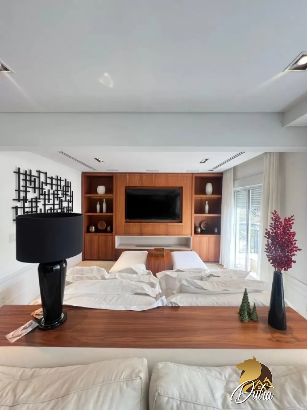 Vila Monte Verde Jardim Vitória Régia 205m² 03 Dormitórios 03 Suítes 4 Vagas
