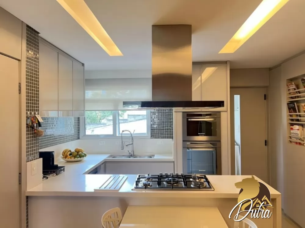 Vila Monte Verde Jardim Vitória Régia 205m² 03 Dormitórios 03 Suítes 4 Vagas