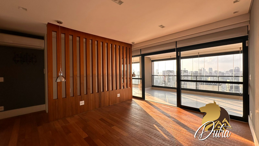 Edifício Araguari 561 Vila Uberabinha 358m² 04 Dormitórios 04 Suítes 4 Vagas
